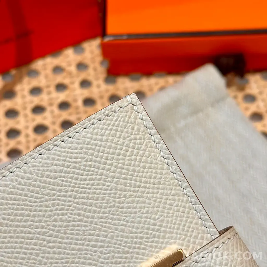 에르메스 Hermes 베안 컴팩트 지갑 앱송 금장 상세 이미지