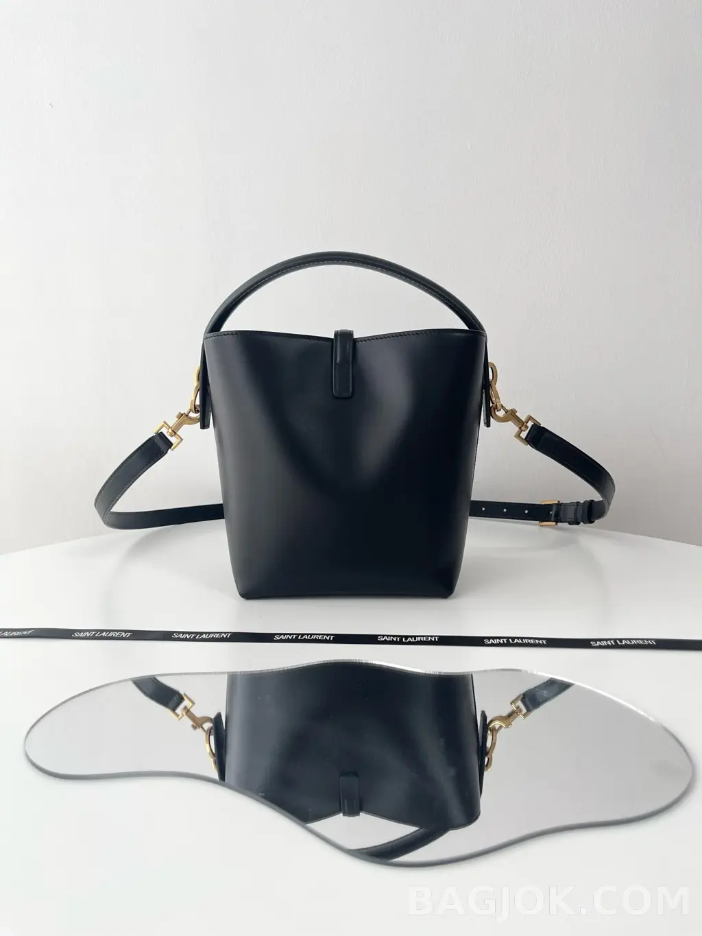 생로랑 Saint Laurent LE 37 버킷백 스몰 상세 이미지