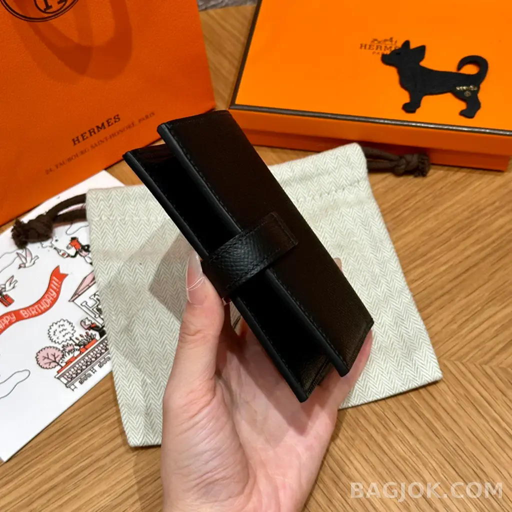 에르메스 Hermes 베안 컴팩트 지갑 앱송 금장 상세 이미지
