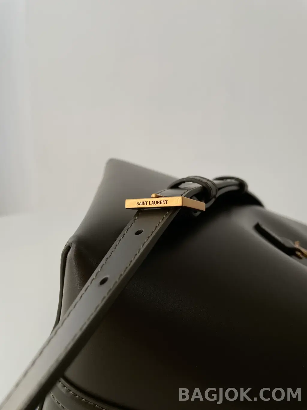생로랑 Saint Laurent LE 37 버킷백 스몰 상세 이미지