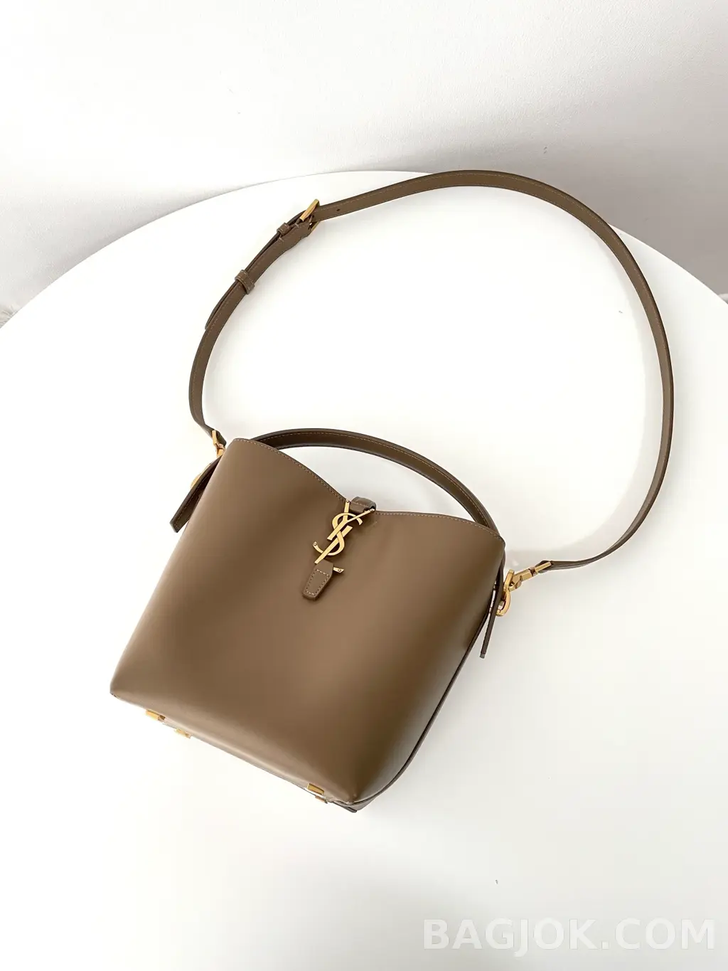 생로랑 Saint Laurent LE 37 버킷백 스몰 상세 이미지