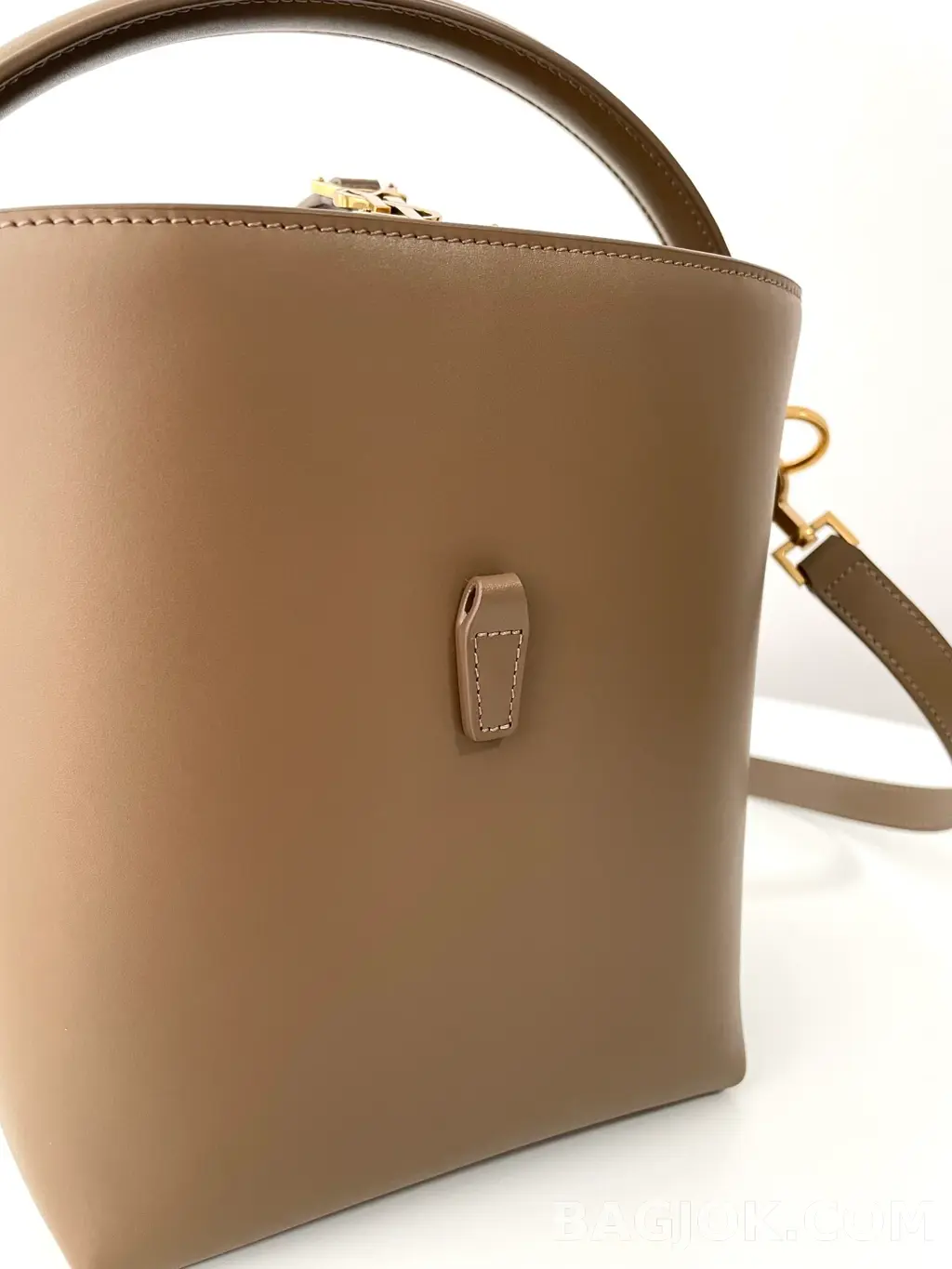 생로랑 Saint Laurent LE 37 버킷백 스몰 상세 이미지