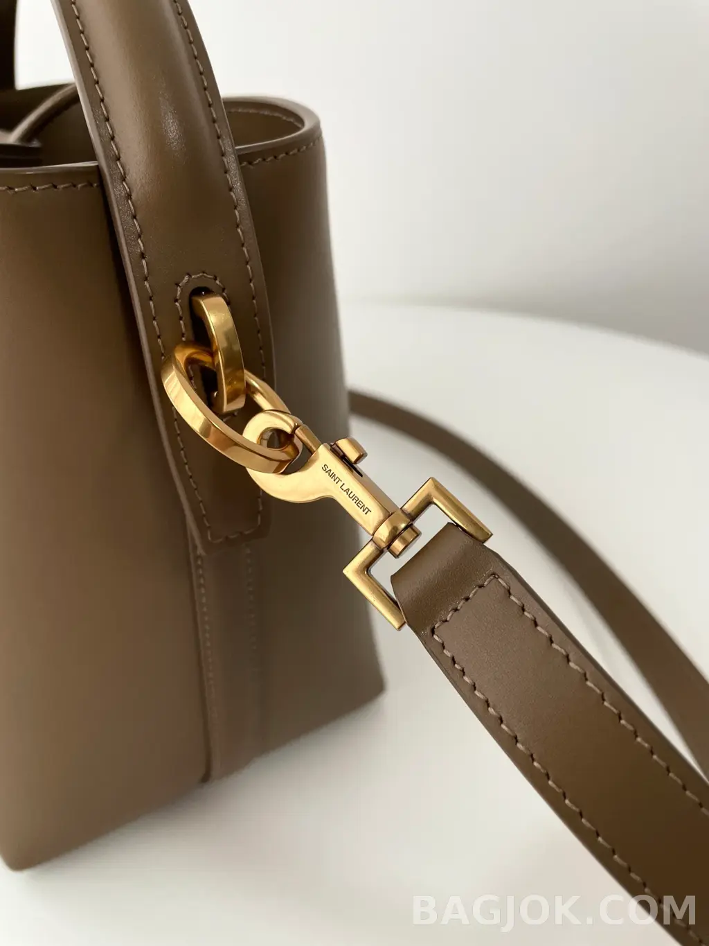생로랑 Saint Laurent LE 37 버킷백 스몰 상세 이미지