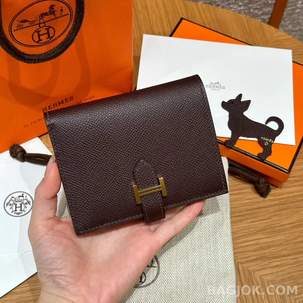 에르메스 Hermes 베안 컴팩트 지갑 앱송 금장 상세 이미지