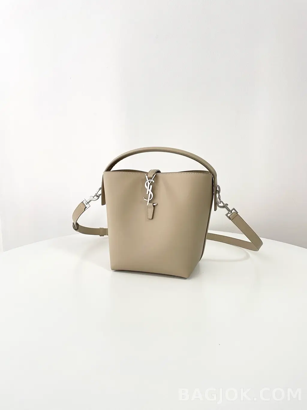 생로랑 Saint Laurent LE 37 버킷백 스몰 상세 이미지