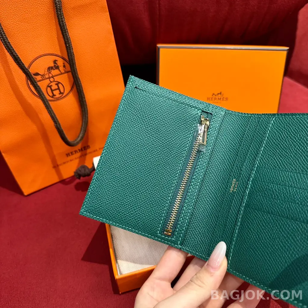 에르메스 Hermes 베안 컴팩트 지갑 앱송 금장 상세 이미지