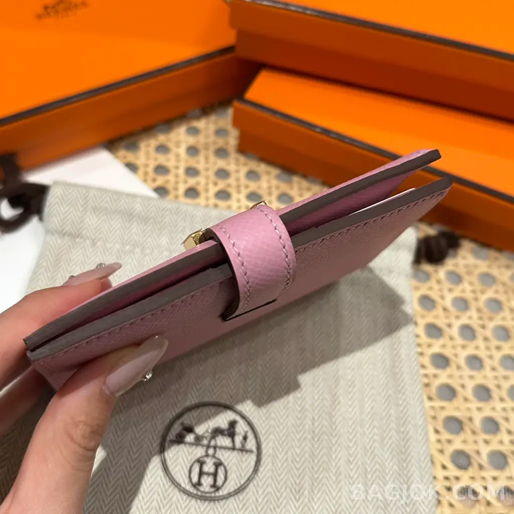 에르메스 Hermes 베안 컴팩트 지갑 앱송 금장 상세 이미지
