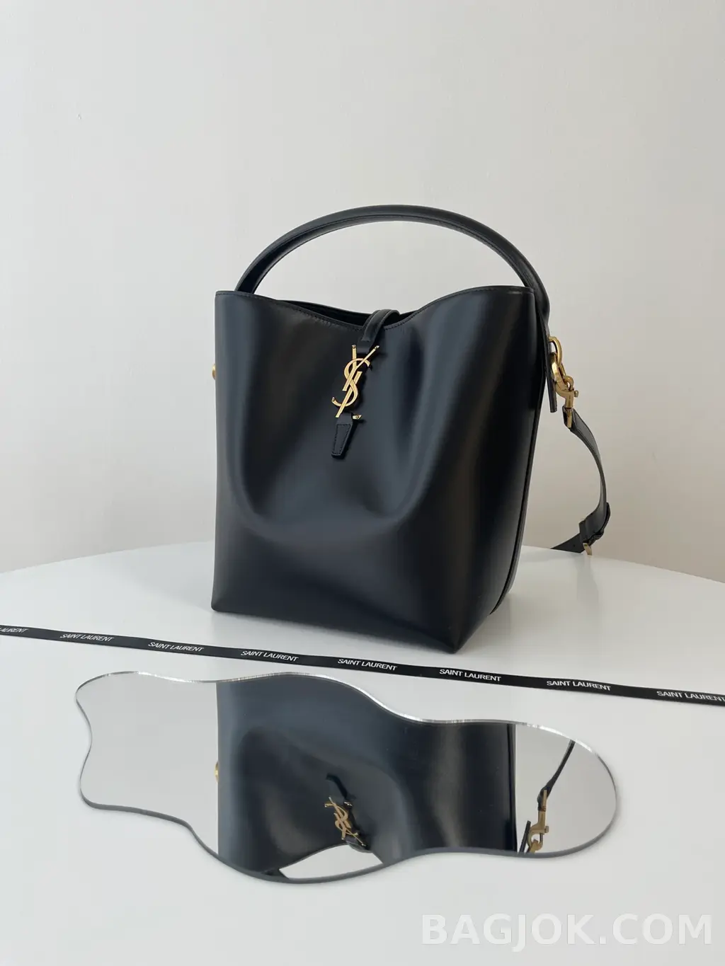 생로랑 Saint Laurent LE 37 버킷백 미디움 상세 이미지