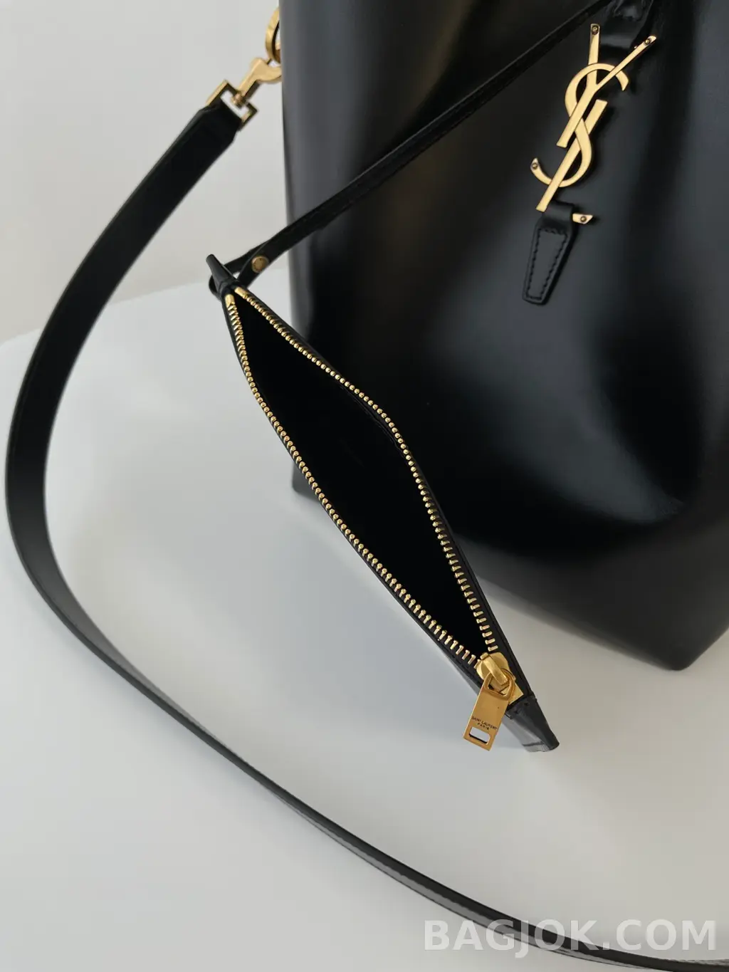 생로랑 Saint Laurent LE 37 버킷백 미디움 상세 이미지