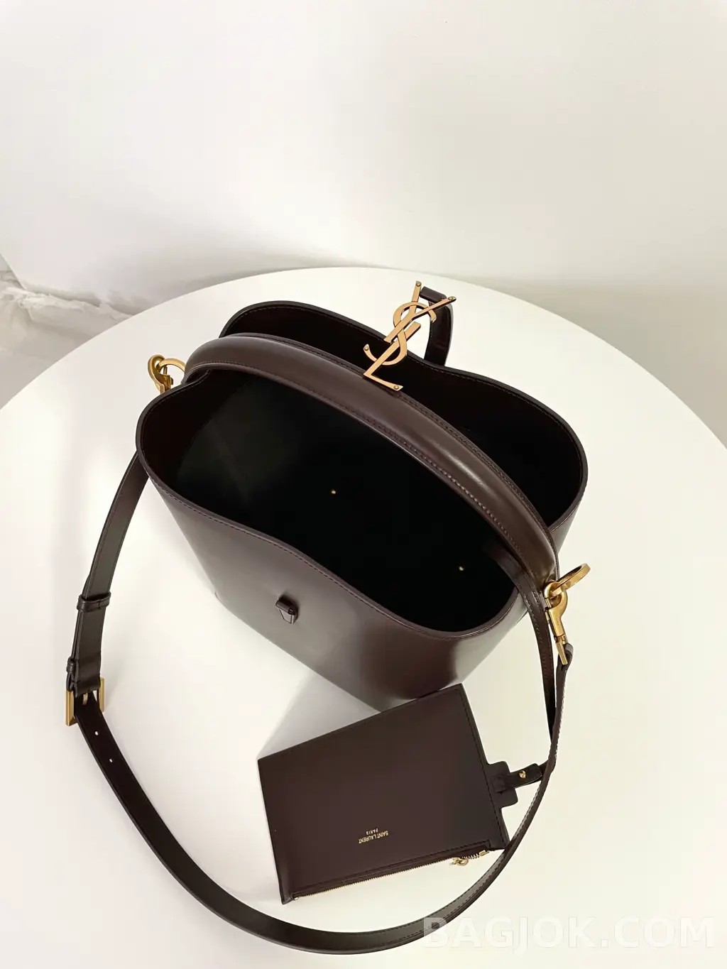 생로랑 Saint Laurent LE 37 버킷백 미디움 상세 이미지