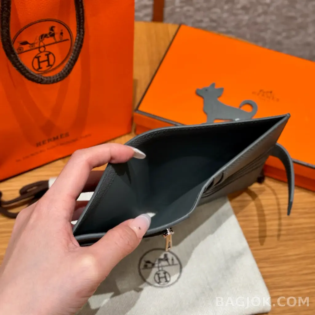 에르메스 Hermes 베안 컴팩트 지갑 앱송 은장 상세 이미지