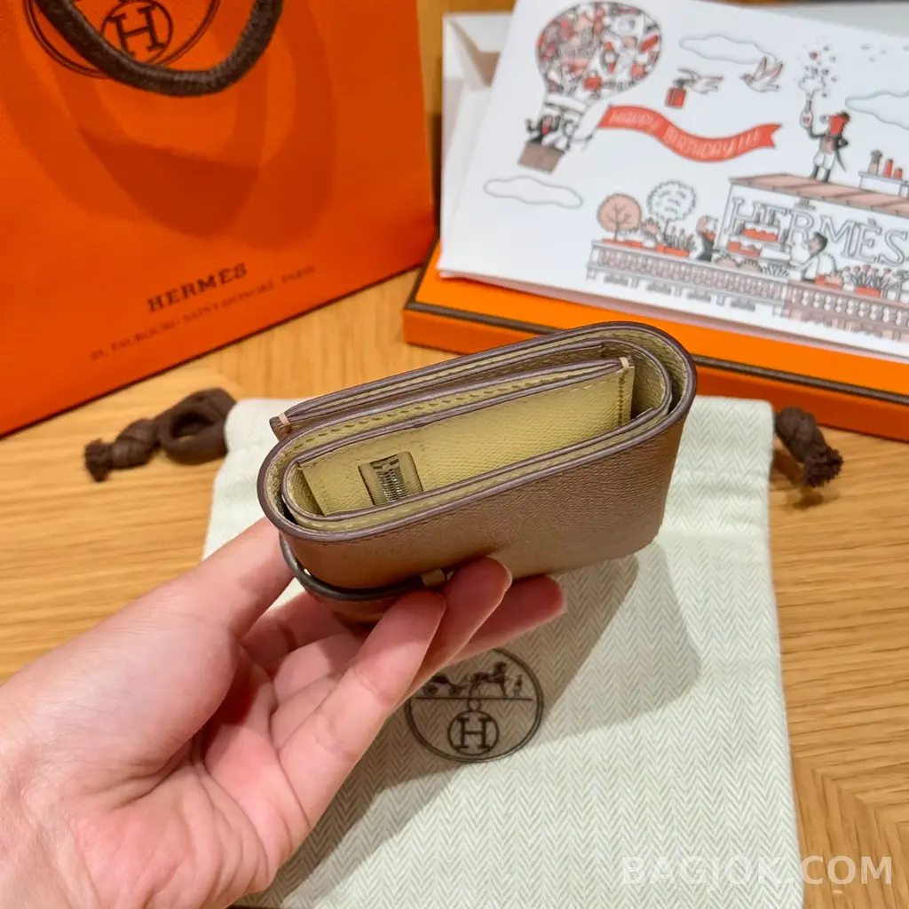에르메스 Hermes 베안 콤비 월렛 앱송 은장 상세 이미지