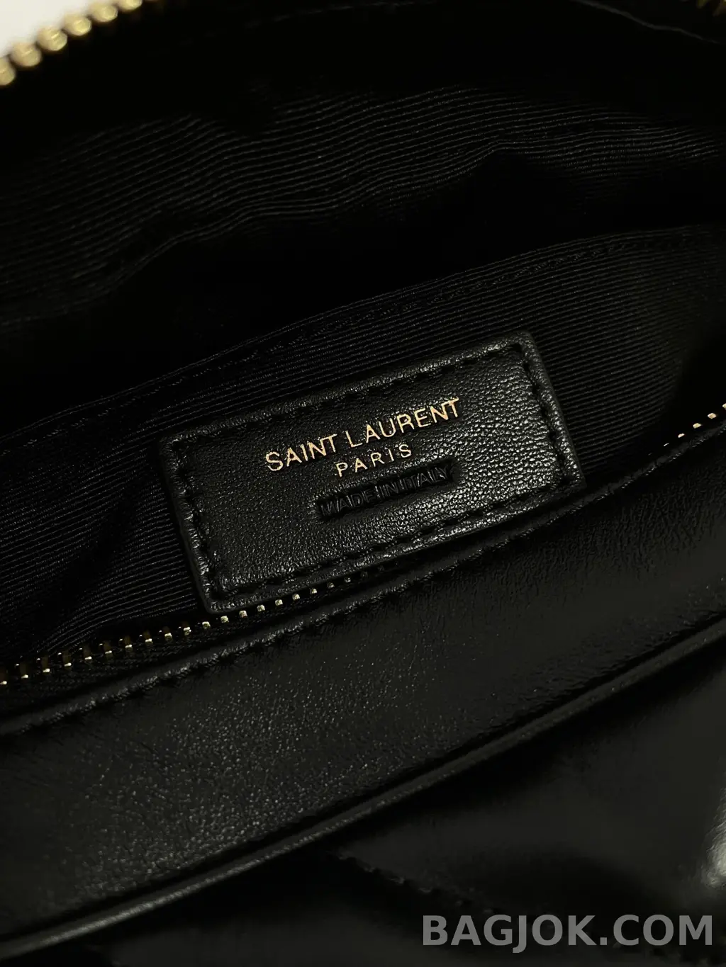 생로랑 Saint Laurent 루 카메라 백 퀼티드 레더 상세 이미지