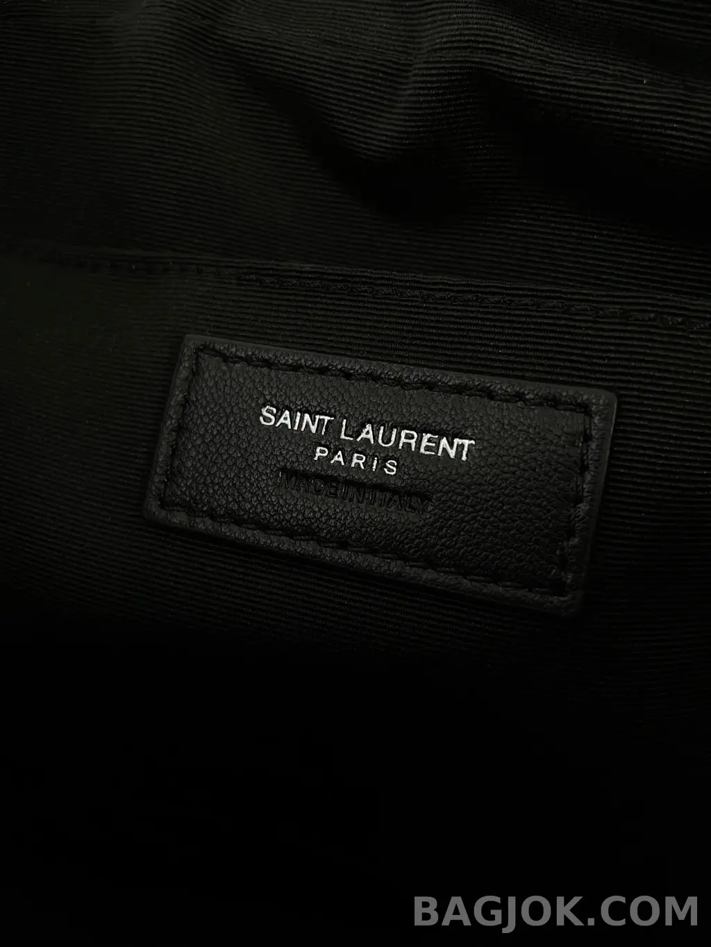 생로랑 Saint Laurent 루 카메라 백 퀼티드 레더 상세 이미지
