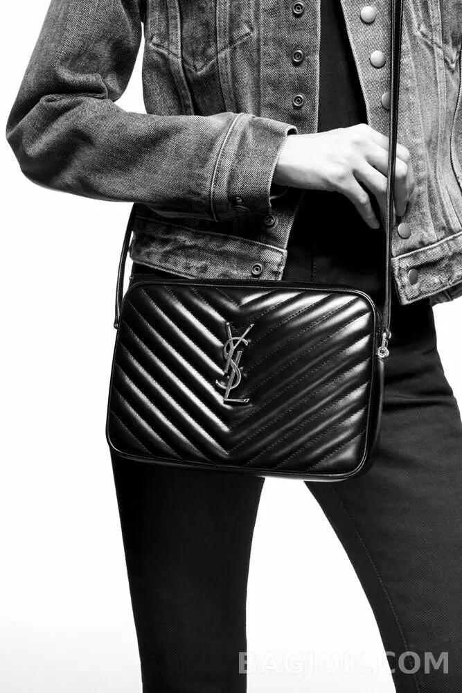 생로랑 Saint Laurent 루 카메라 백 퀼티드 레더 상세 이미지