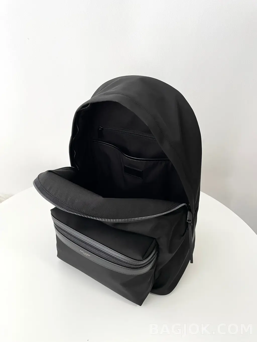 생로랑 Saint Laurent 씨티 백팩 에코닐 상세 이미지