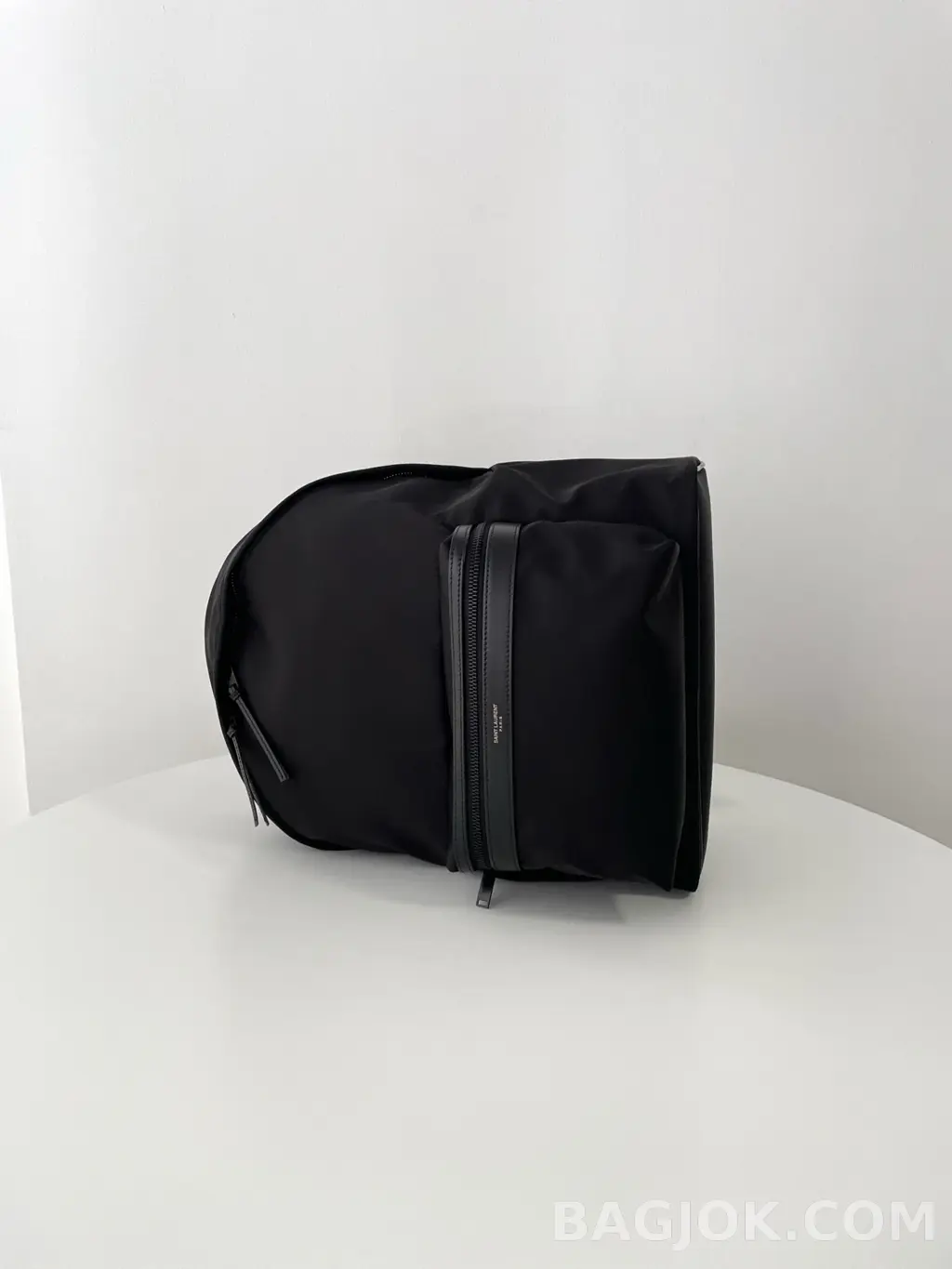 생로랑 Saint Laurent 씨티 백팩 에코닐 상세 이미지