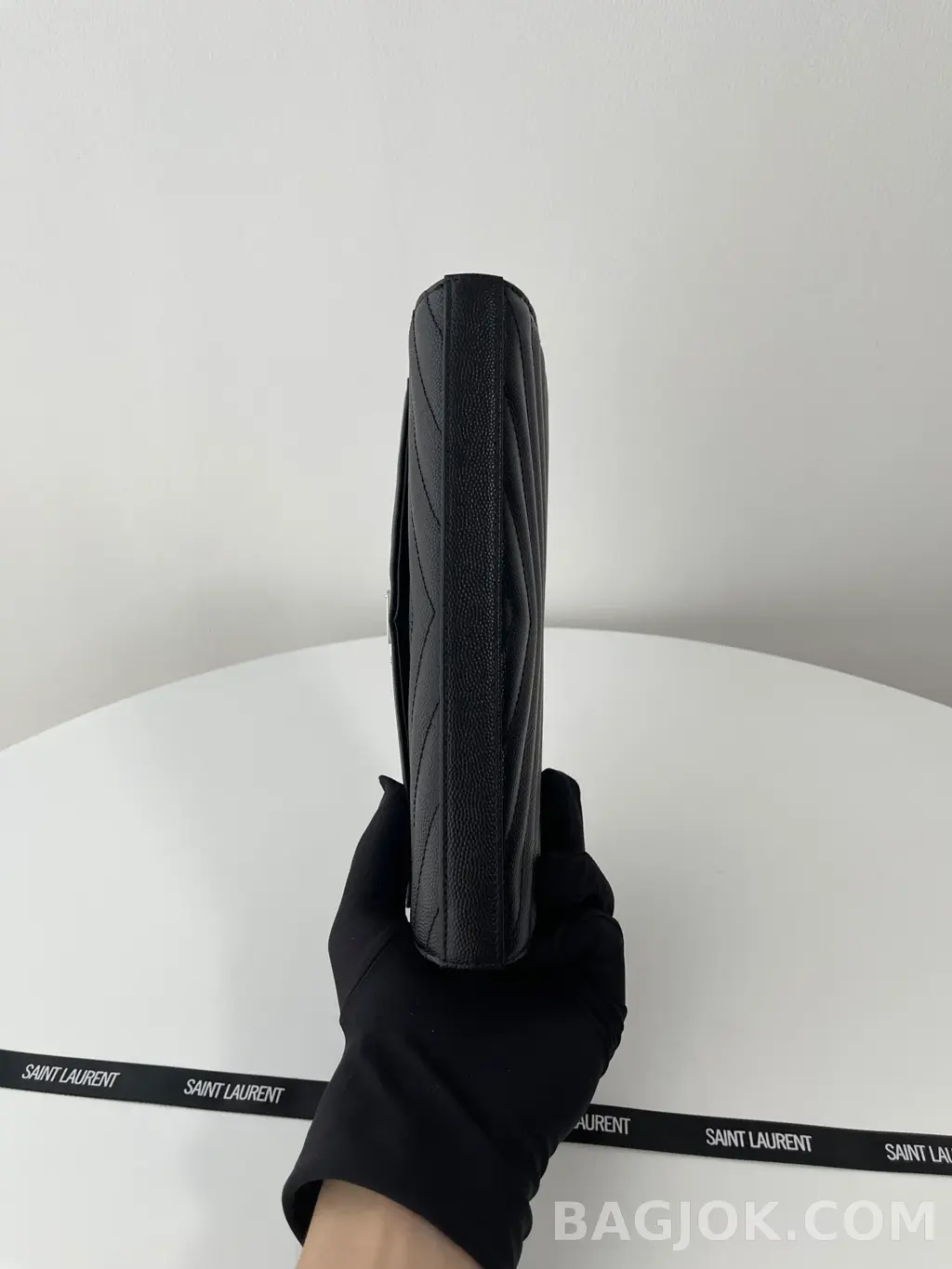 생로랑 Saint Laurent 카산드라 모노그램 마틀라세 체인 숄더백 상세 이미지