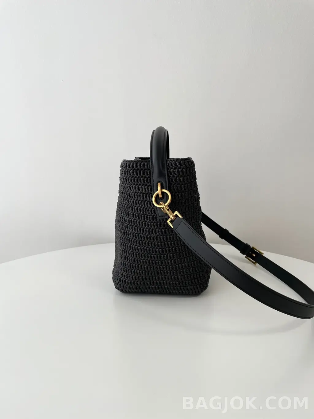 생로랑 Saint Laurent LE 37 버킷백 우븐 라피아 상세 이미지