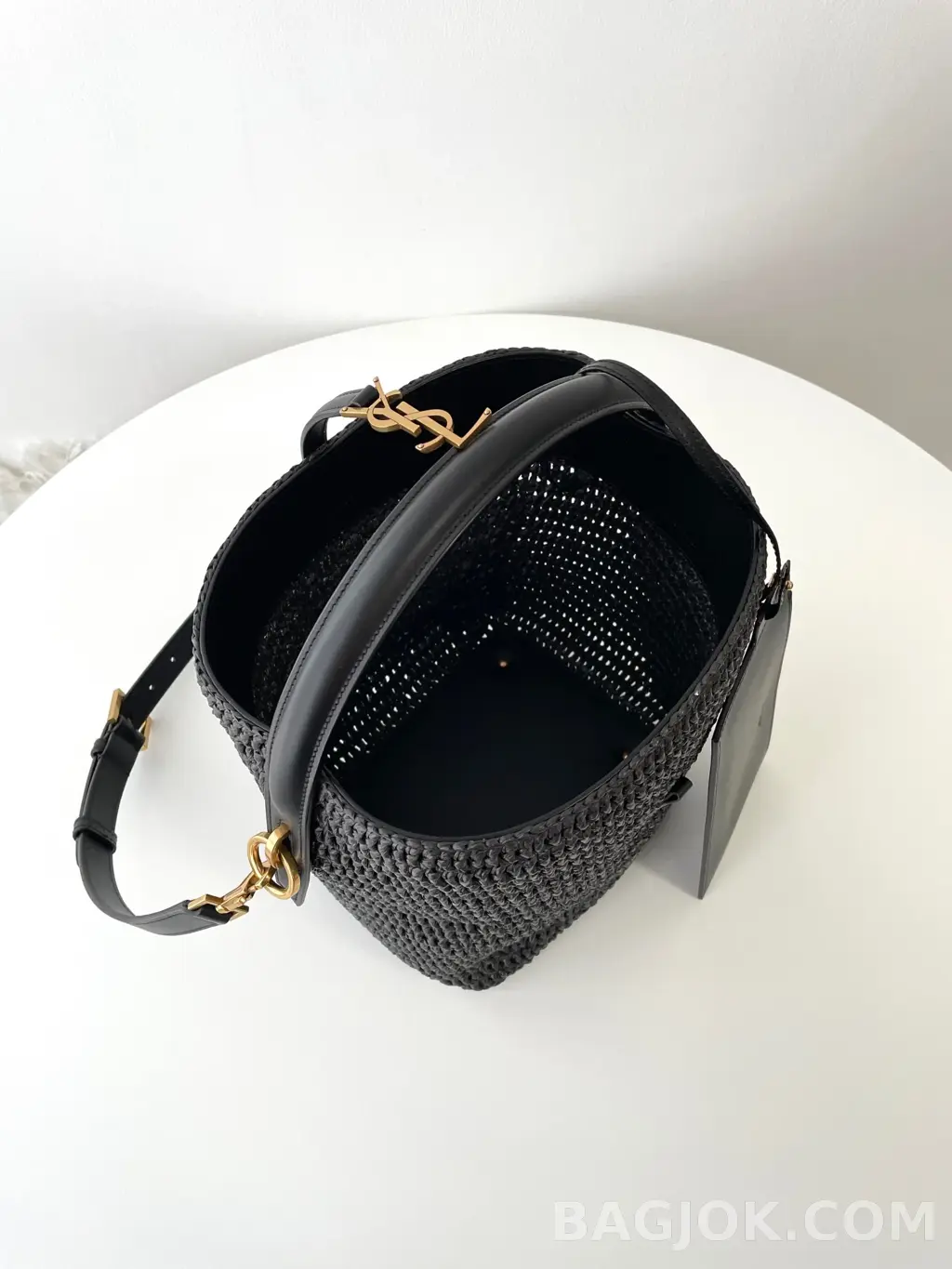 생로랑 Saint Laurent LE 37 버킷백 우븐 라피아 상세 이미지