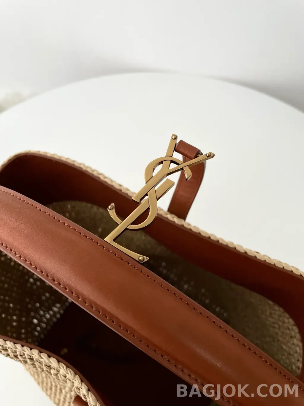 생로랑 Saint Laurent LE 37 버킷백 우븐 라피아 상세 이미지