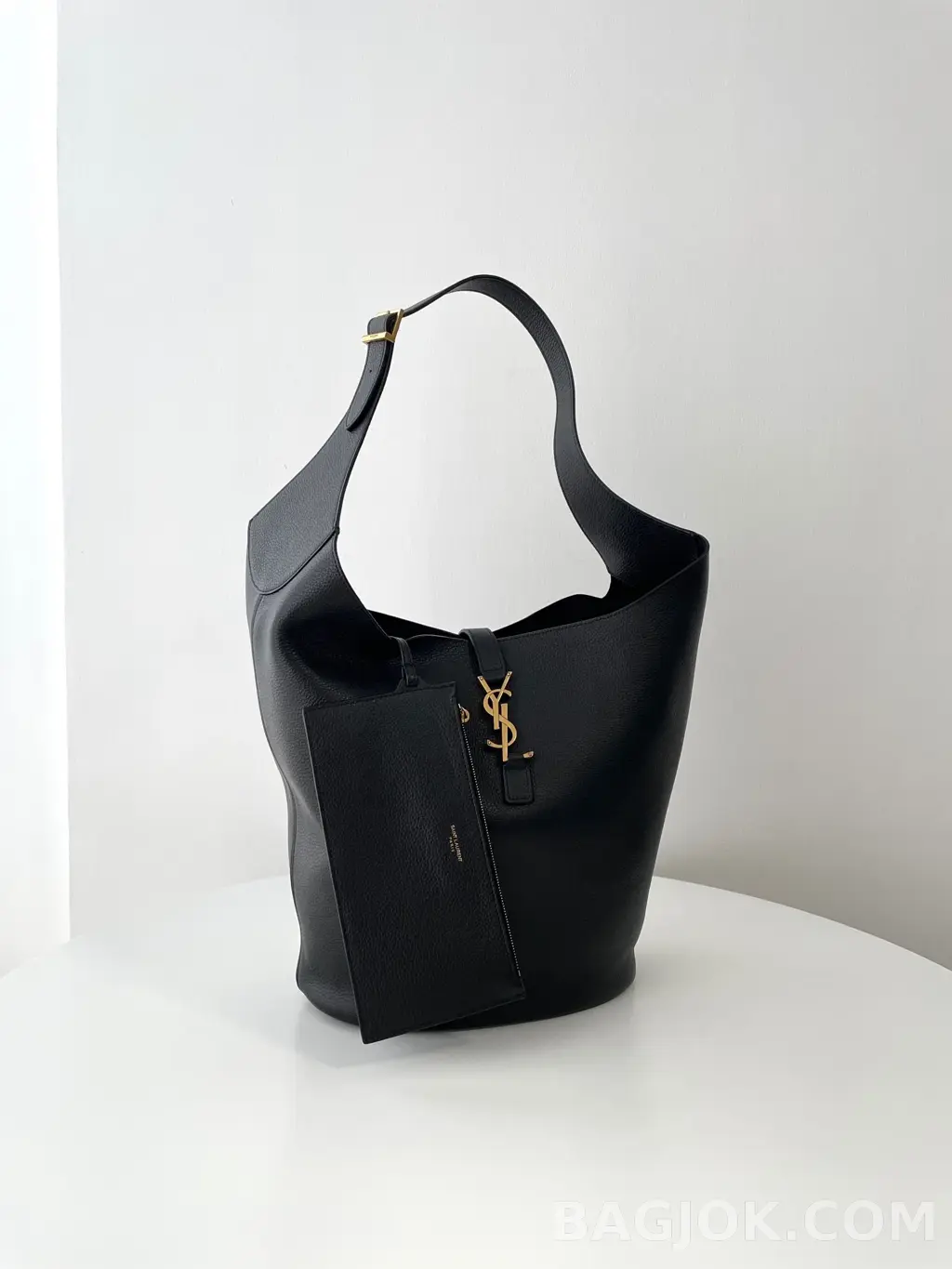 생로랑 Saint Laurent LE 5À7 호보 그레인 레더 미디움 상세 이미지