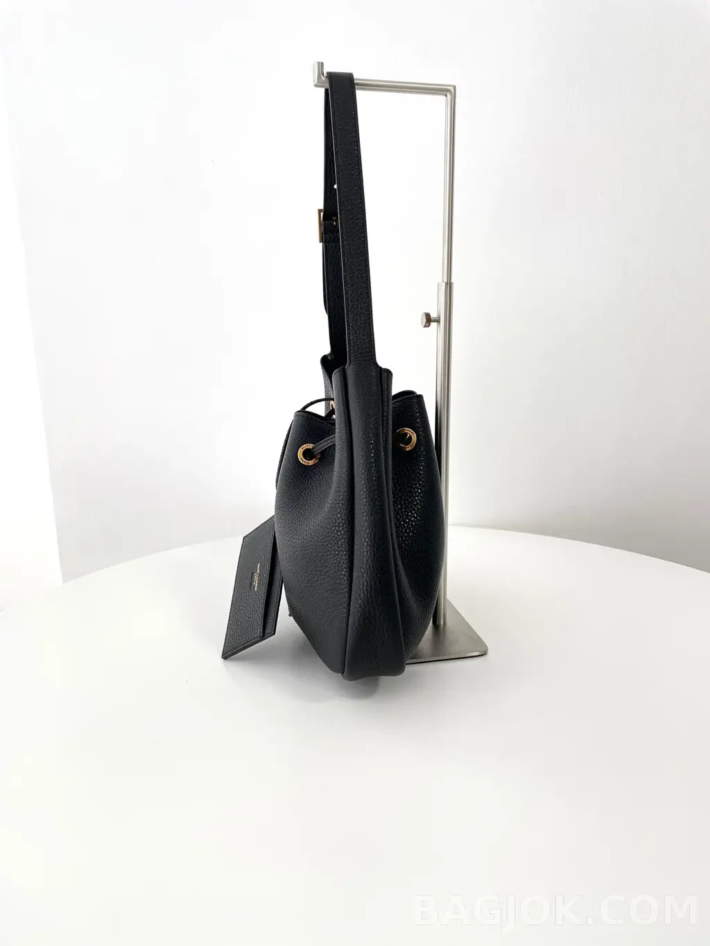 생로랑 Saint Laurent PARIS VII 호보백 그레인 레더 스몰 상세 이미지
