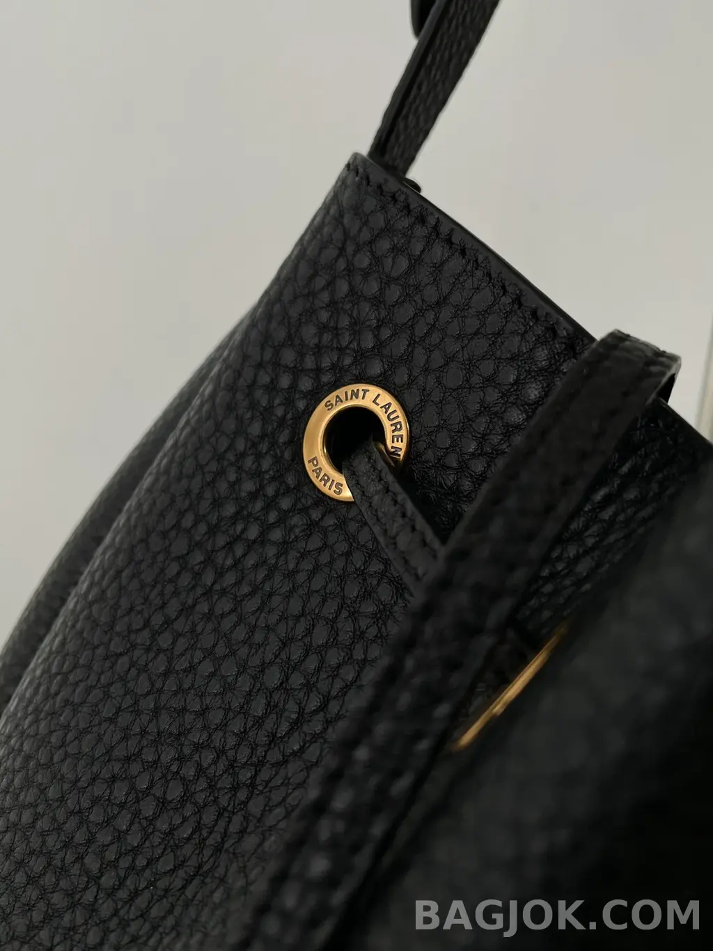 생로랑 Saint Laurent PARIS VII 호보백 그레인 레더 스몰 상세 이미지