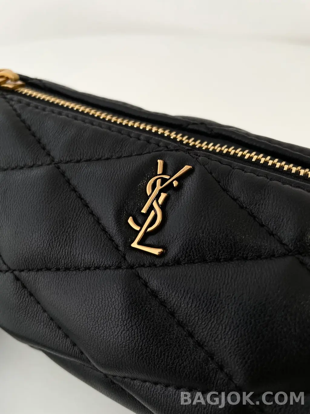 생로랑 Saint Laurent SADE 튜브 백 미니 퀄팅 램스킨 상세 이미지
