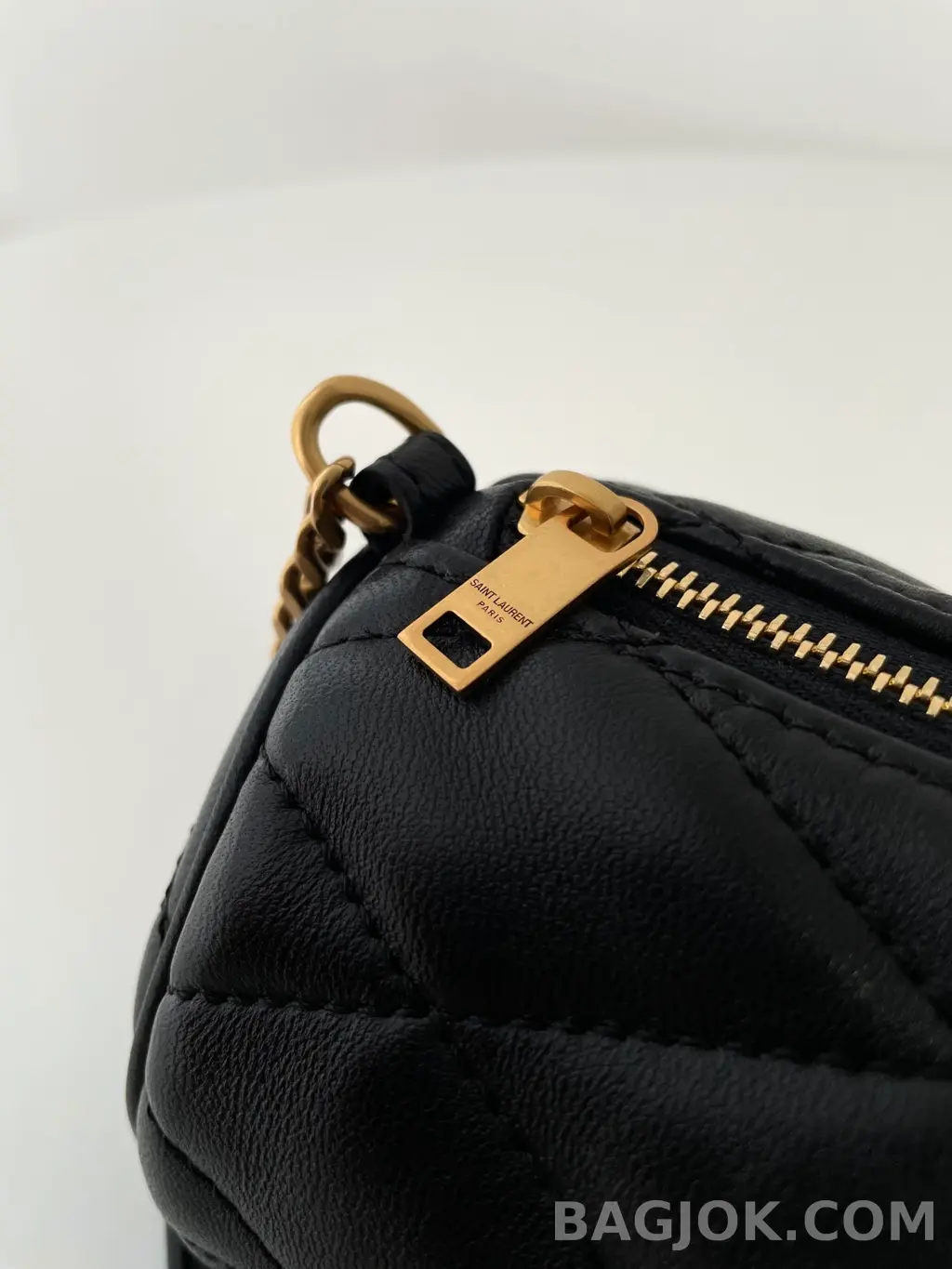 생로랑 Saint Laurent SADE 튜브 백 미니 퀄팅 램스킨 상세 이미지