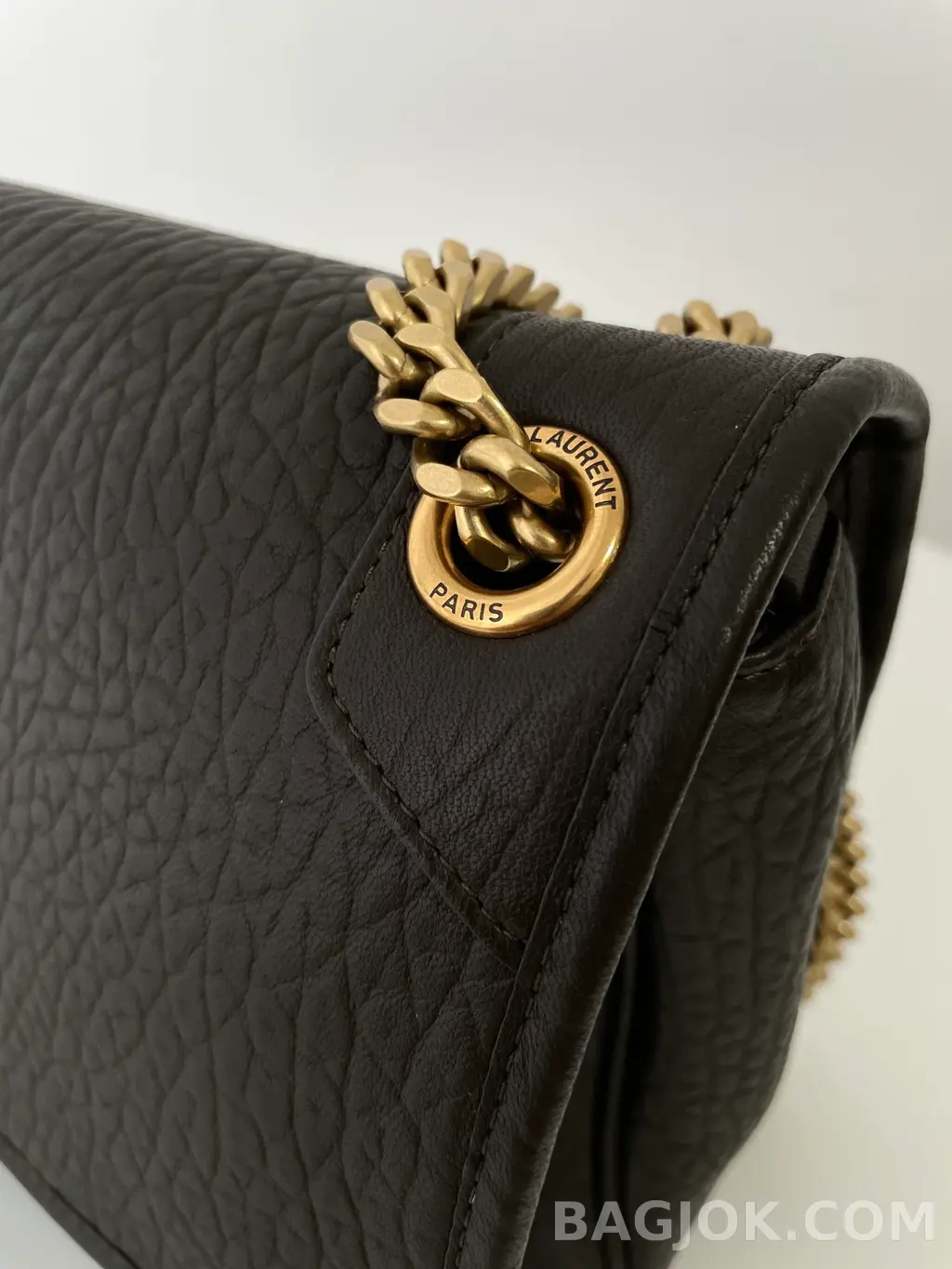 생로랑 Saint Laurent 니키백 그레인 램스킨 미디움 상세 이미지