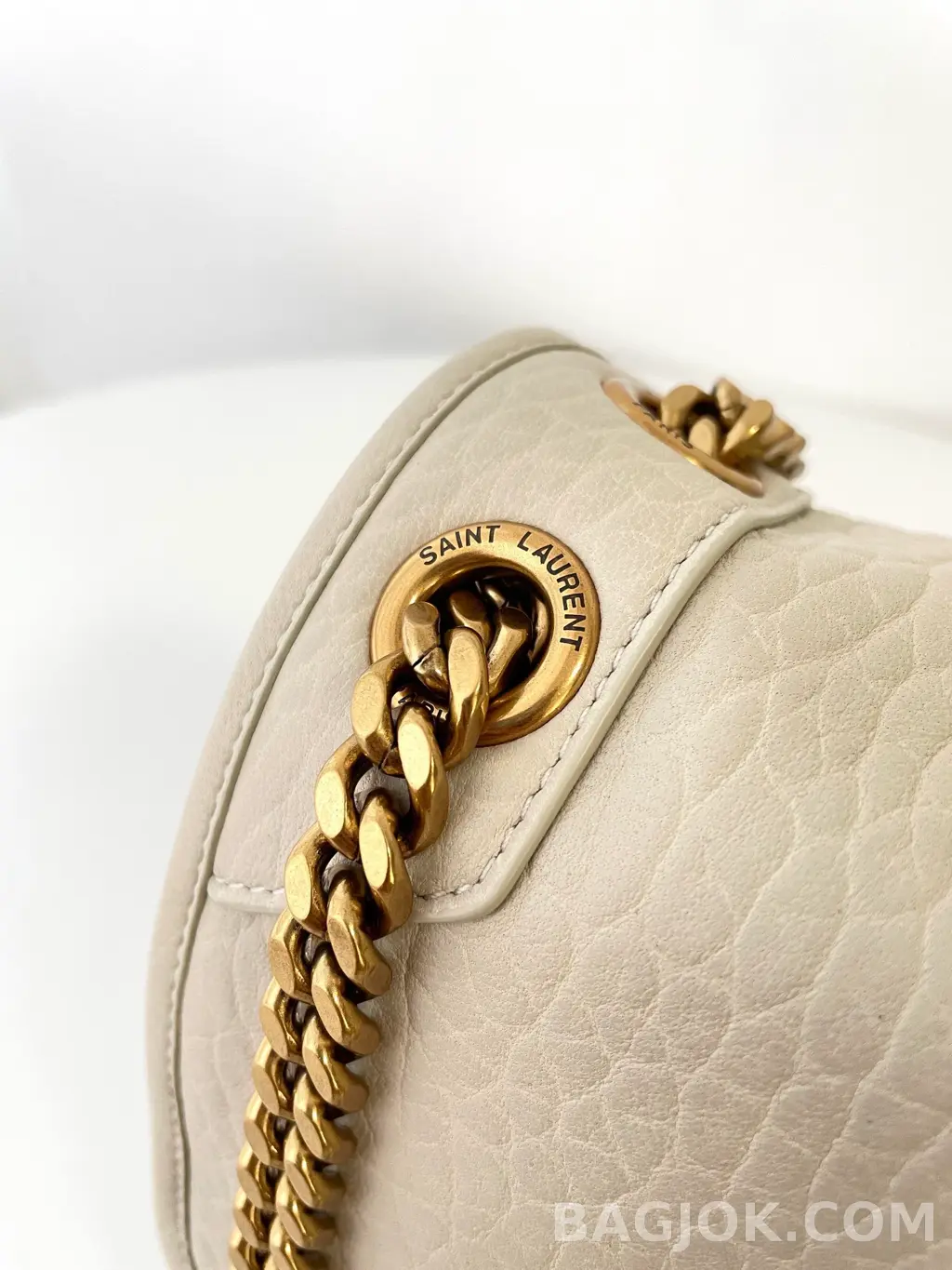 생로랑 Saint Laurent 니키백 그레인 램스킨 미디움 상세 이미지
