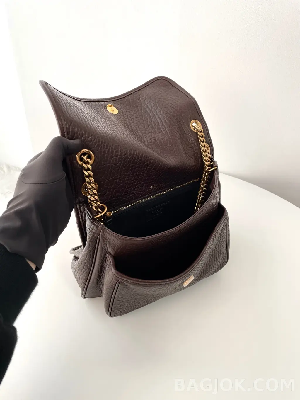 생로랑 Saint Laurent 니키백 그레인 램스킨 미디움 상세 이미지