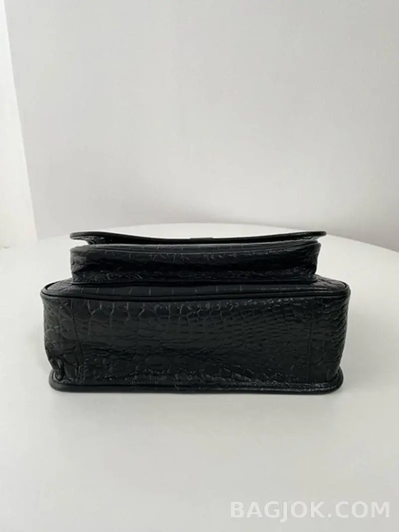 생로랑 Saint Laurent 니키백 크로커다일 상세 이미지