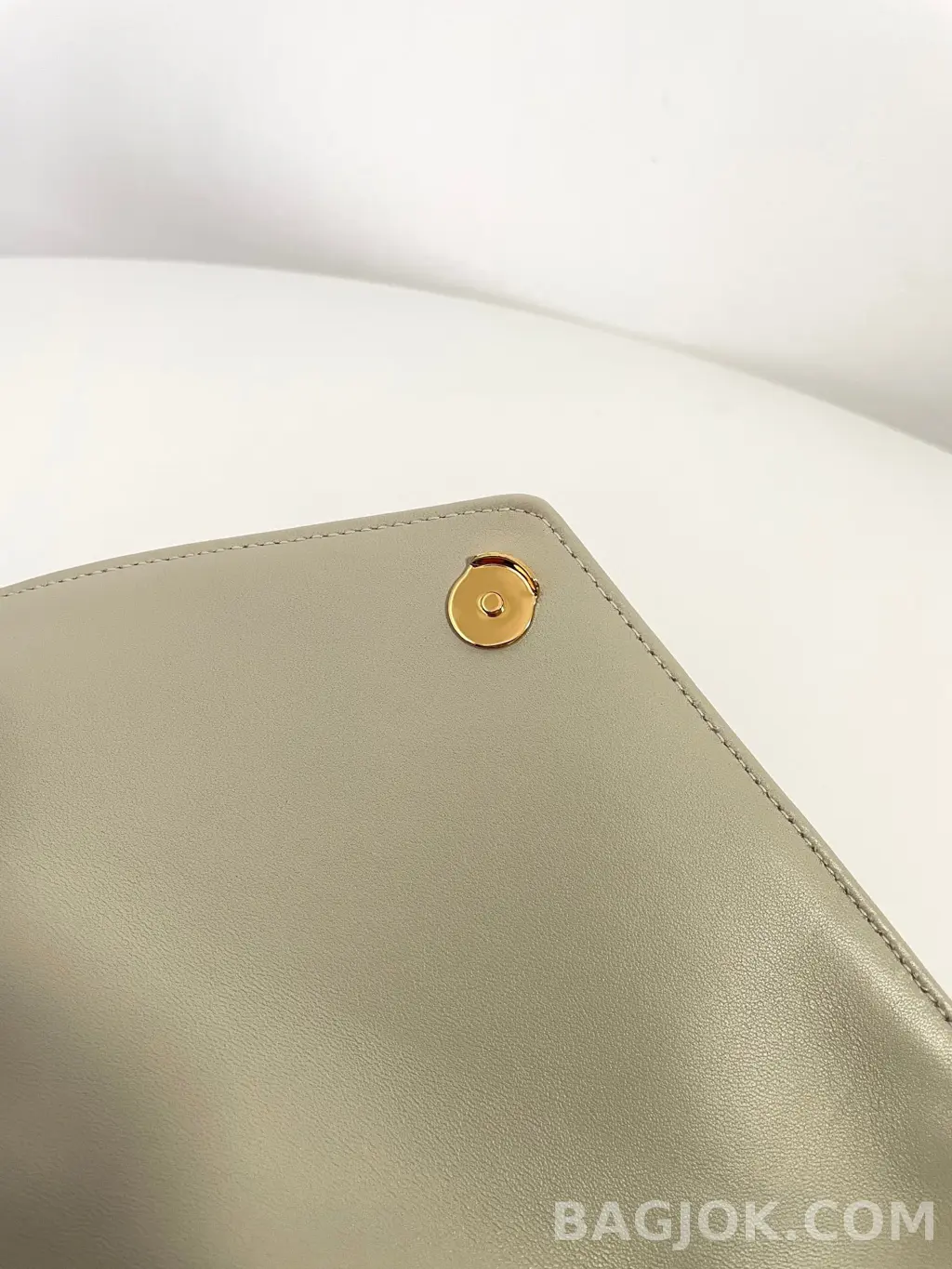 생로랑 Saint Laurent 루루 마틀라세 램스킨 스몰 상세 이미지
