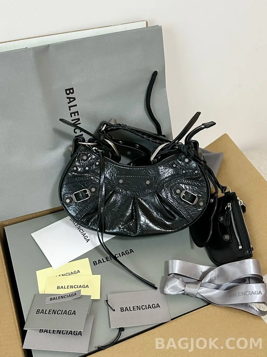 발렌시아가 Balenciaga 르 카골 숄더백 XS 상세 이미지