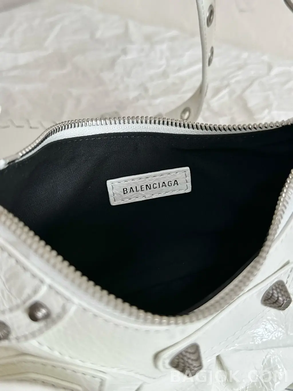 발렌시아가 Balenciaga 르 카골 숄더백 XS 상세 이미지