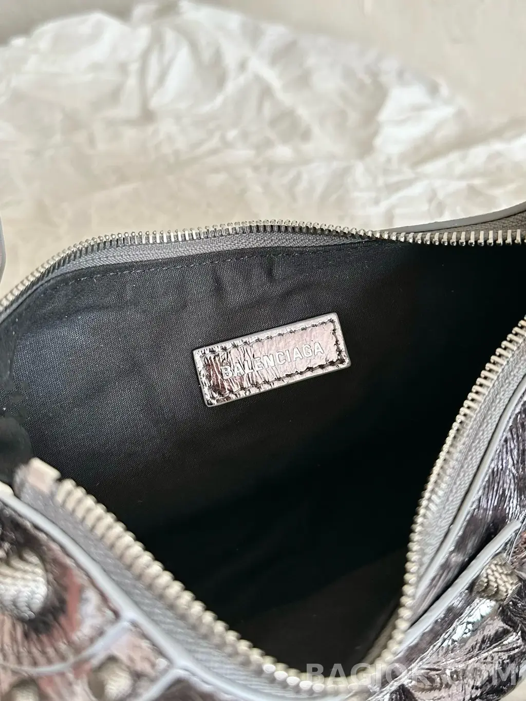 발렌시아가 Balenciaga 르 카골 숄더백 XS 상세 이미지