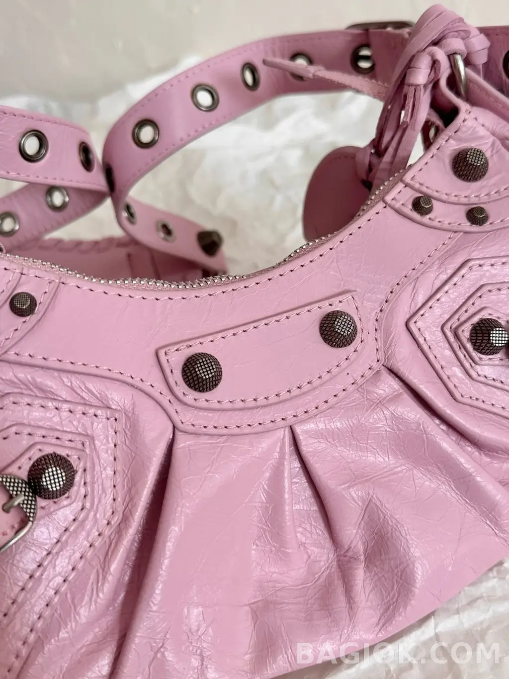 발렌시아가 Balenciaga 르 카골 숄더백 XS 상세 이미지
