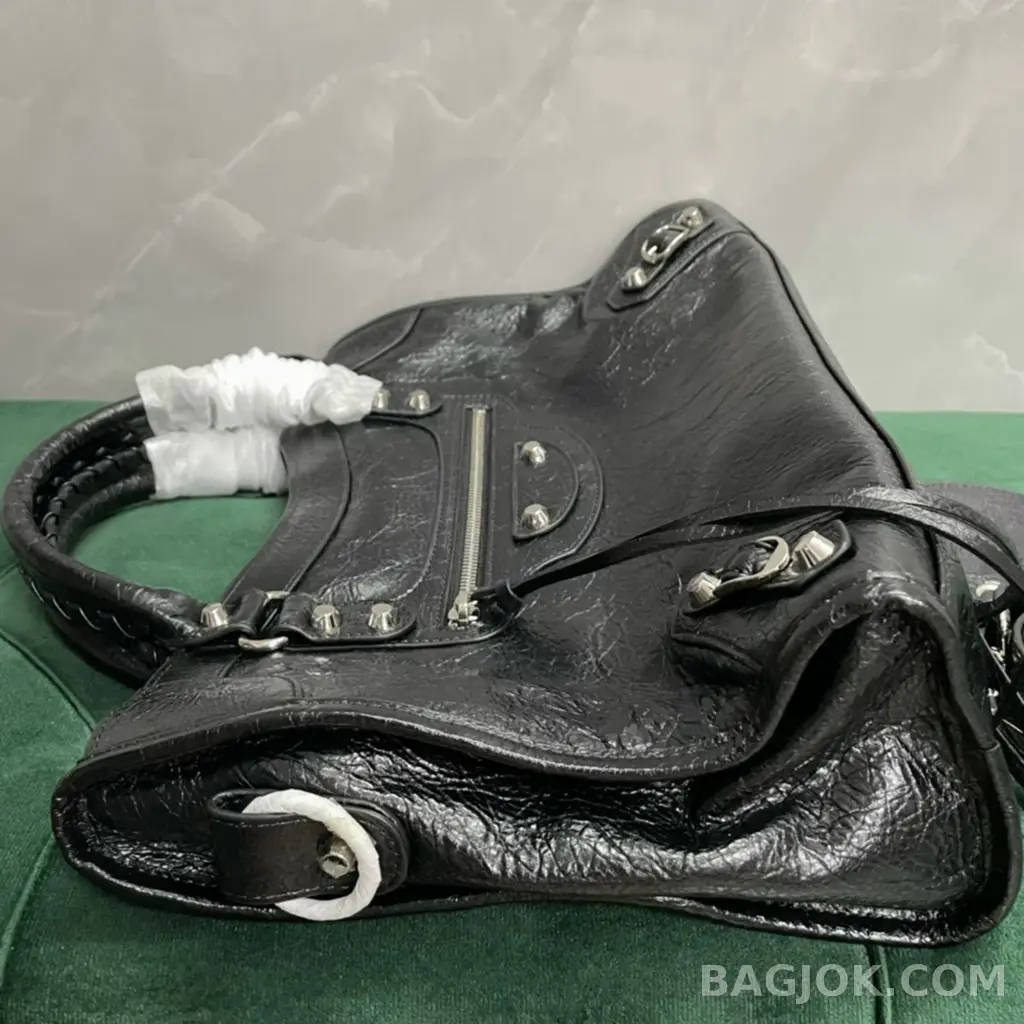 발렌시아가 Balenciaga 르 시티백 미디움 상세 이미지