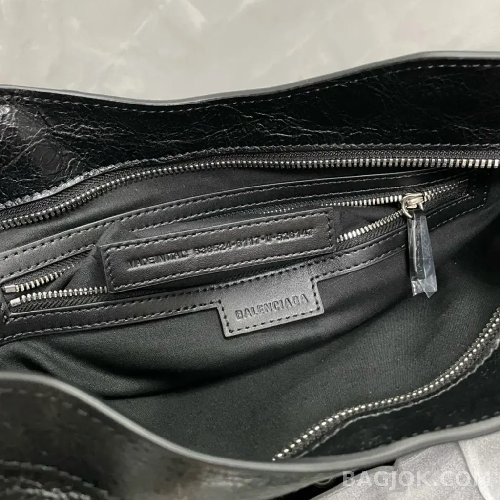 발렌시아가 Balenciaga 르 시티백 미디움 상세 이미지