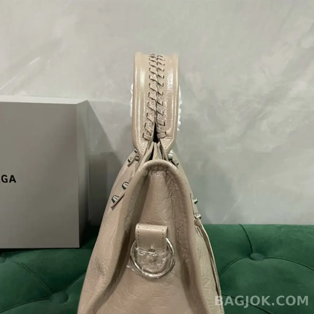 발렌시아가 Balenciaga 르 시티백 미디움 상세 이미지