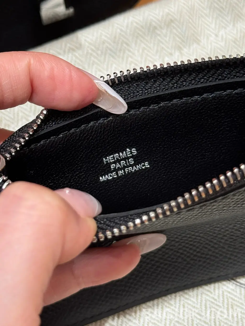 에르메스 Hermes 콘스탄스 슬림 지갑 앱송 상세 이미지