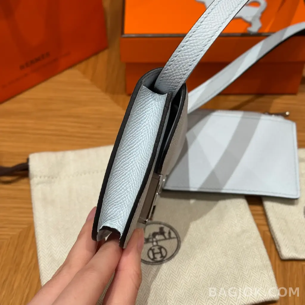 에르메스 Hermes 콘스탄스 슬림 지갑 앱송 상세 이미지
