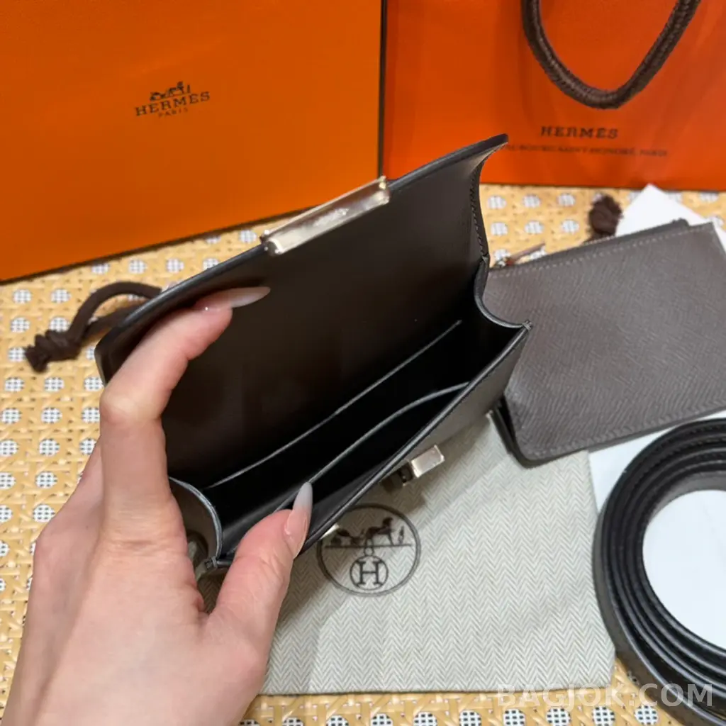에르메스 Hermes 콘스탄스 슬림 지갑 앱송 상세 이미지