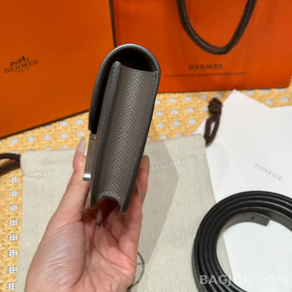 에르메스 Hermes 콘스탄스 슬림 지갑 앱송 상세 이미지
