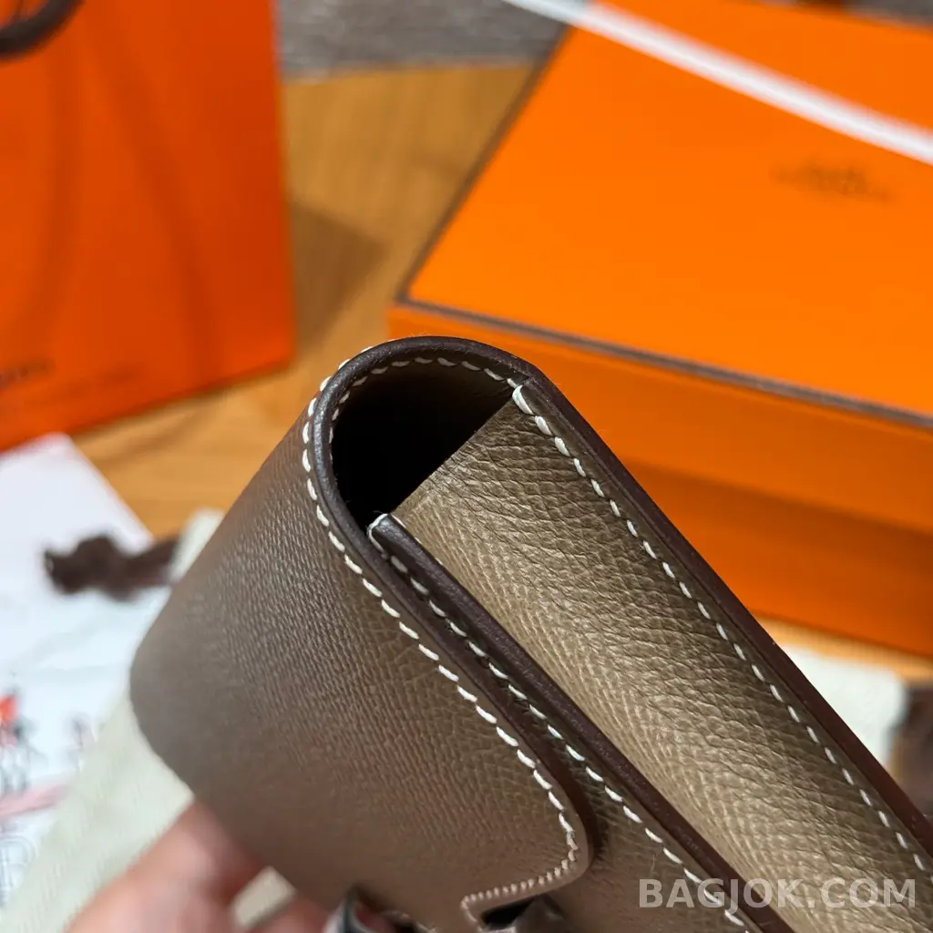 에르메스 Hermes 콘스탄스 슬림 지갑 앱송 상세 이미지