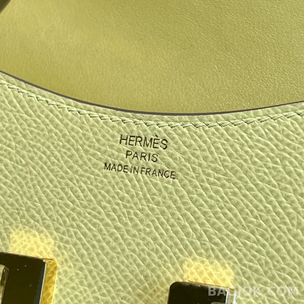 에르메스 Hermes 콘스탄스 슬림 지갑 앱송 상세 이미지