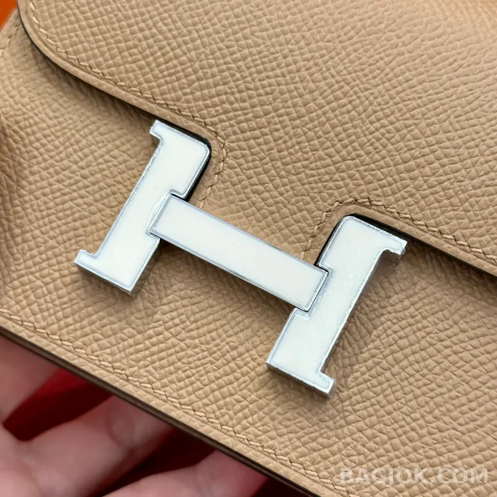 에르메스 Hermes 콘스탄스 슬림 지갑 앱송 상세 이미지