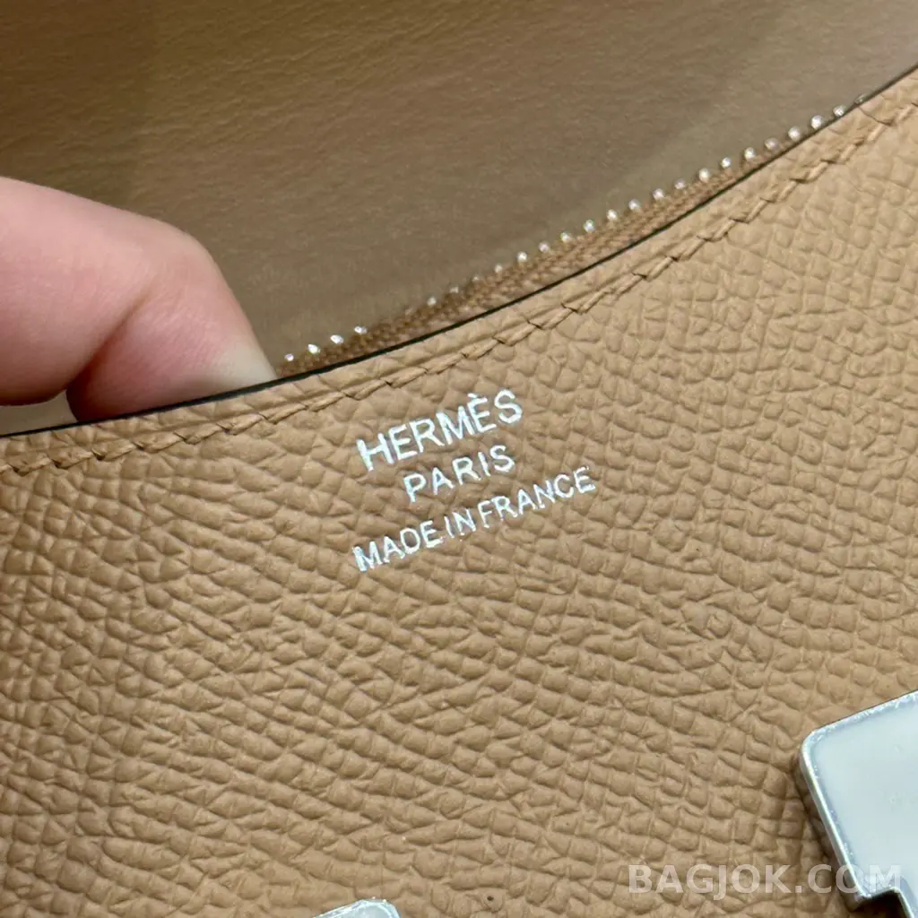 에르메스 Hermes 콘스탄스 슬림 지갑 앱송 상세 이미지